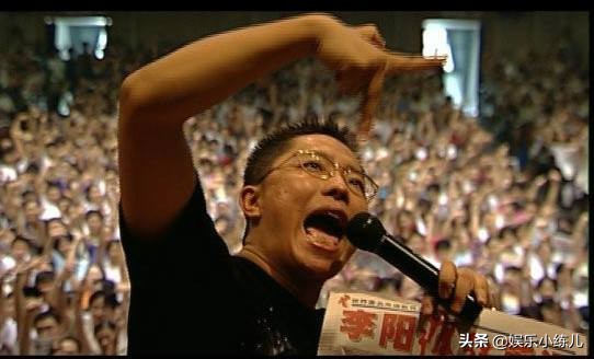 疯狂英语李阳个人成长经历,当年李阳疯狂英语