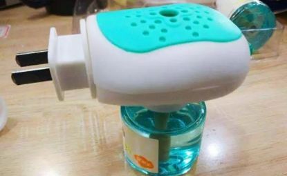 家里窗户都关着蚊子怎么进来的,家里关着纱窗为什么还有蚊子