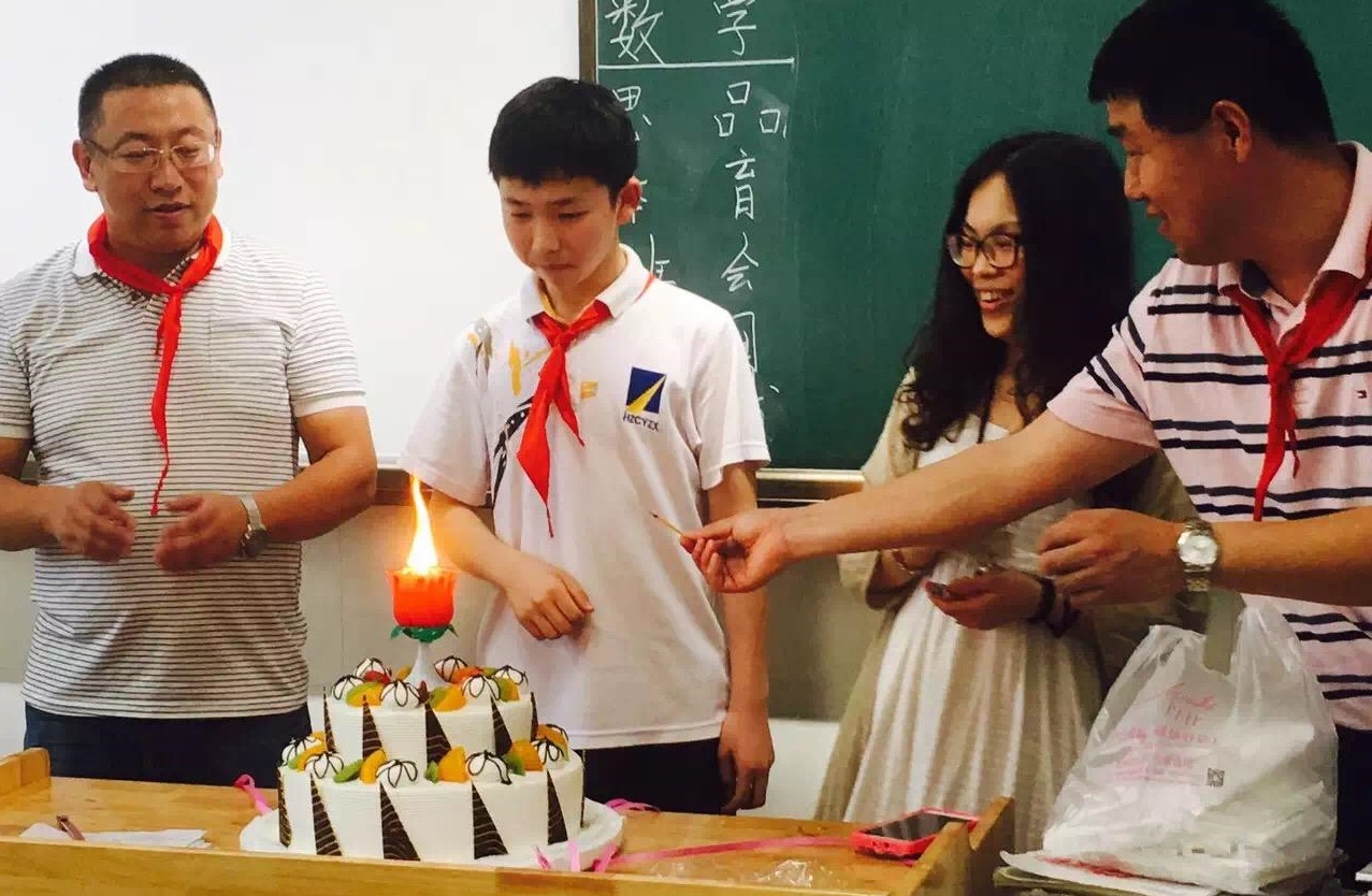 怎么样做到一家年入百万的蛋糕店,最赚钱蛋糕店一年赚多少钱