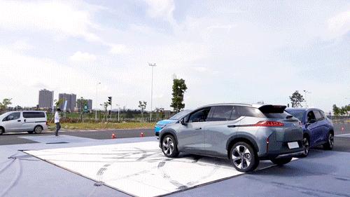 明明是个“老司机”，停车的时候却“脑子死机”