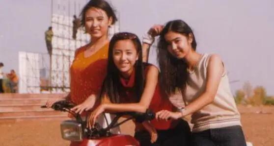 佟丽娅官宣离婚：人间值得，未来可期