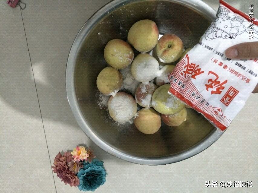 桃毛接触皮肤怎么快速处理,碰到桃毛很痒怎么办