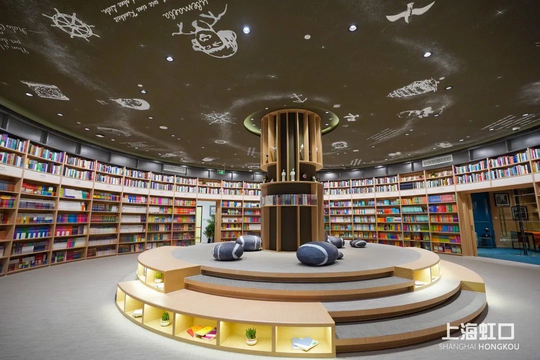 虹口现“浩瀚穹顶”！《三十而已》顾佳母校的书店升级啦！