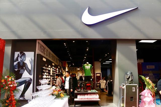 耐克折扣店新店开业,耐克折扣店开业
