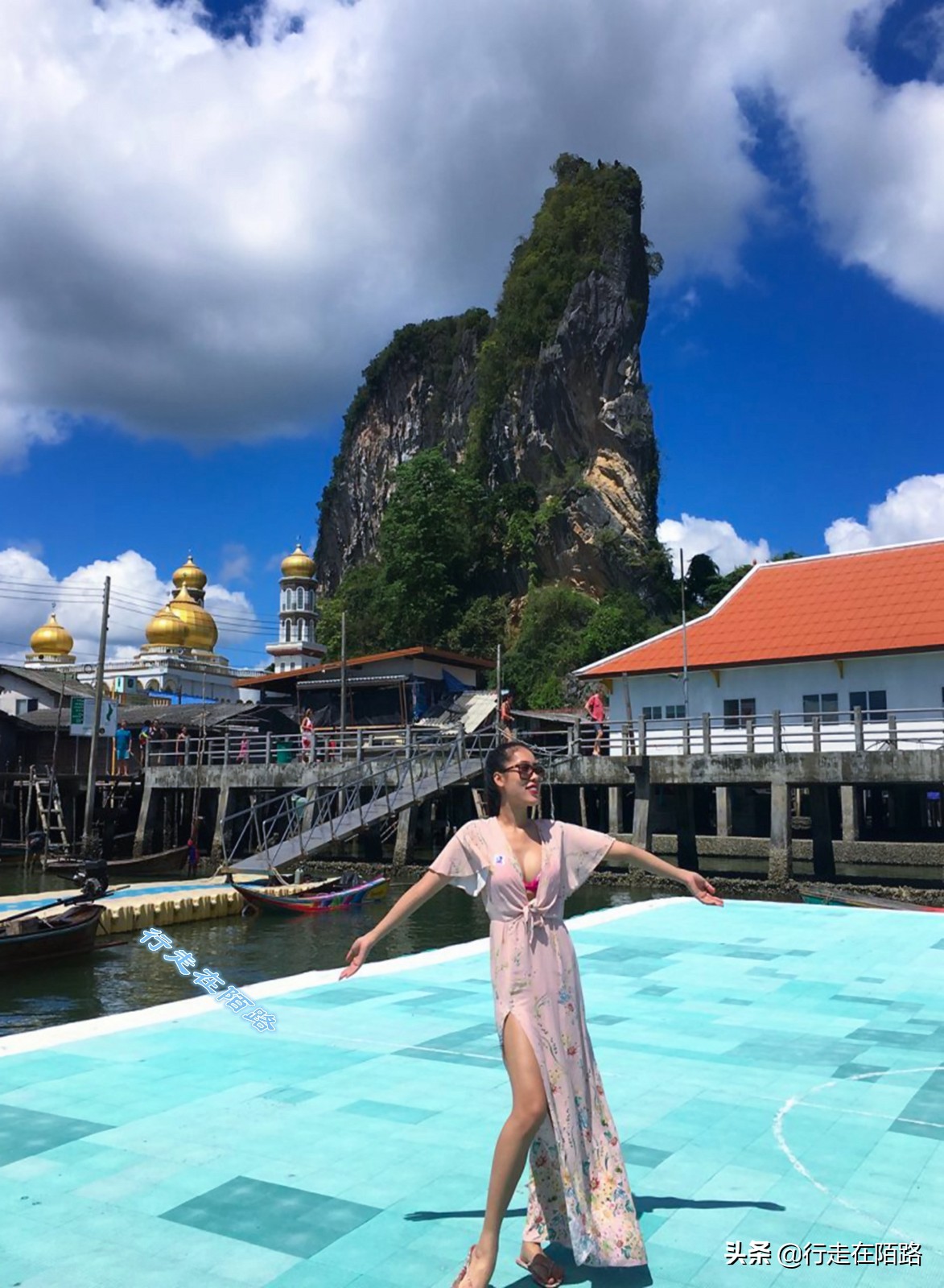 泰国唯一的回民村：房子踩高跷、足球水上踢，饭菜最难吃