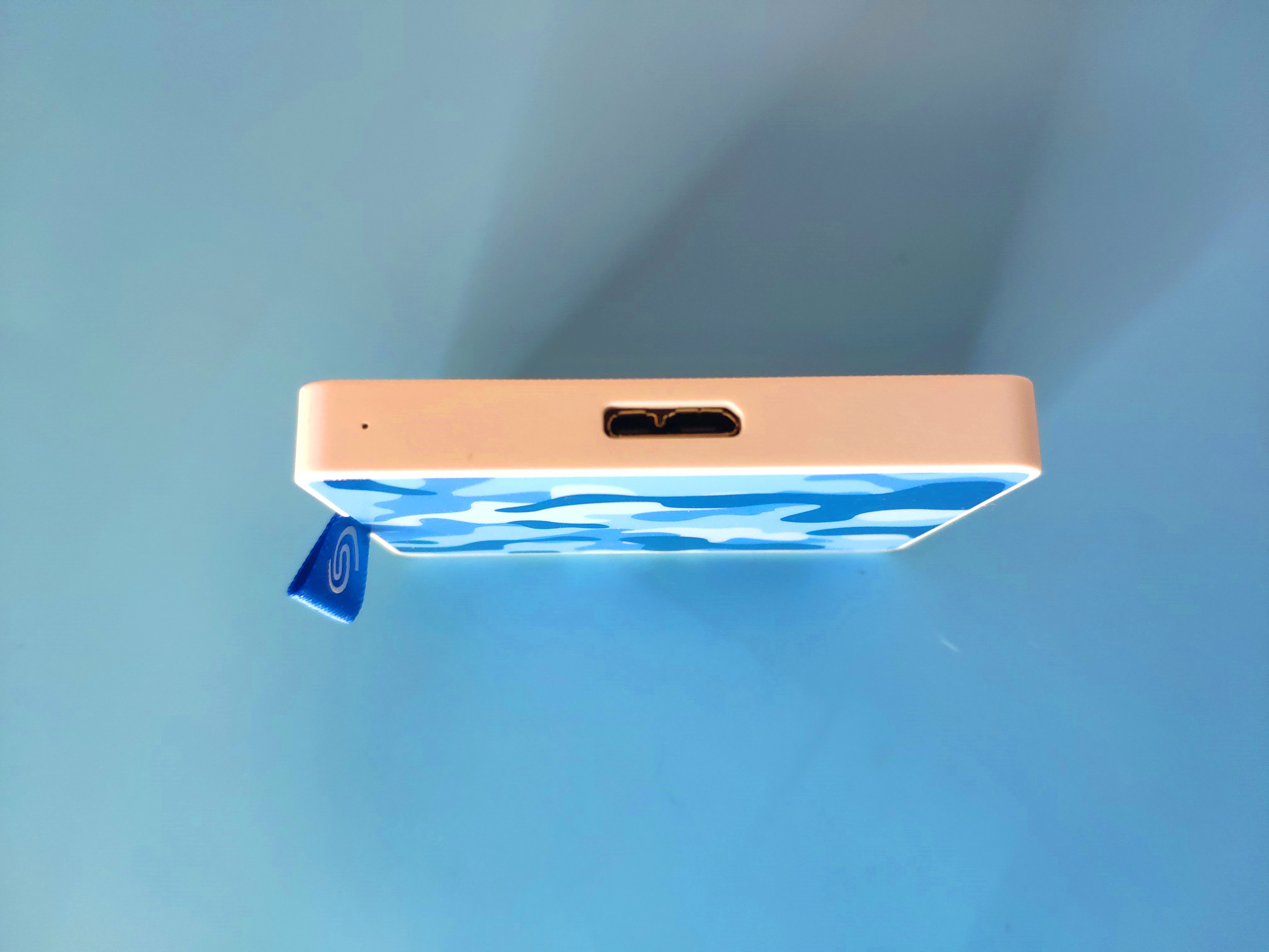 希捷移动硬盘系列介绍图片,希捷简系列移动硬盘评测