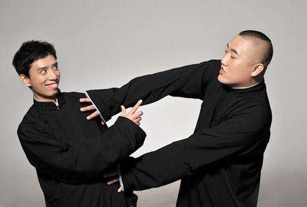 去年很火的两位相声演员,前两年挺火的相声演员