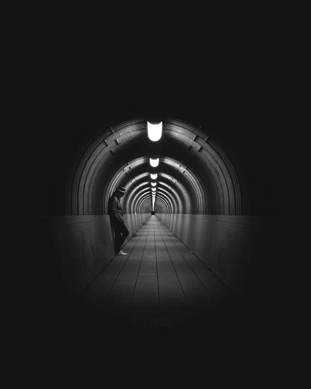 黑白大师摄影作品欣赏,一组经典人像摄影作品欣赏