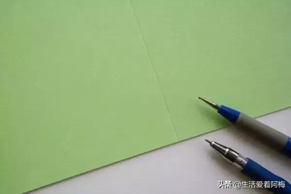 教师节的贺卡制作方法简单一点,一年级写给老师的一张贺卡教师节