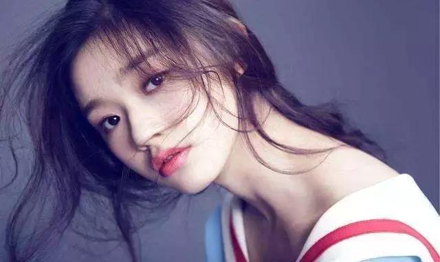 李湘等明星直播带货,李湘淘宝直播带货被网友吐槽太贵