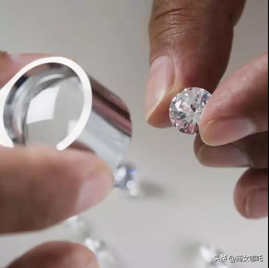 人造钻石天然钻石市场,人造钻石市场为什么火爆