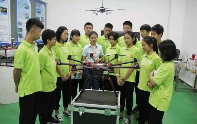 中考划分职高和普高,中考上高中和中职有什么区别