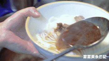 小吃天堂,这碗粉到底有多好吃