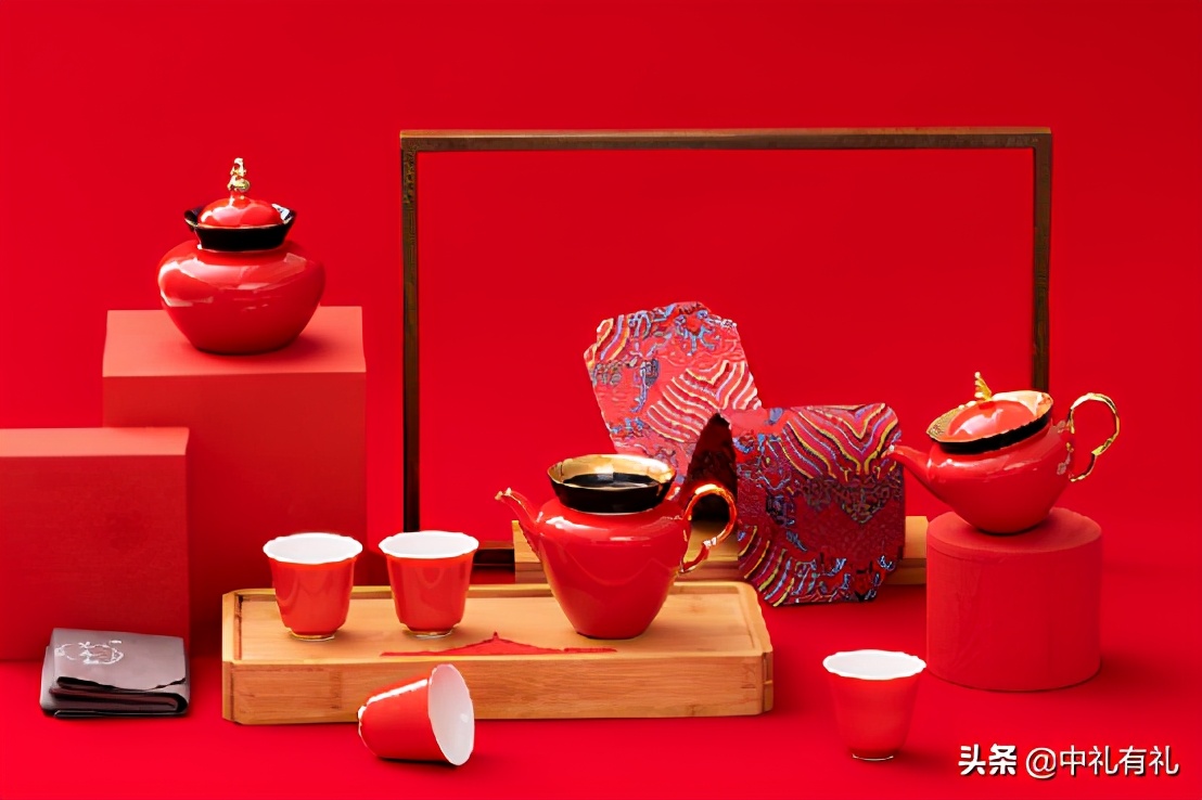 企业送客户什么高端礼品好,送客户高档礼品品牌有哪些