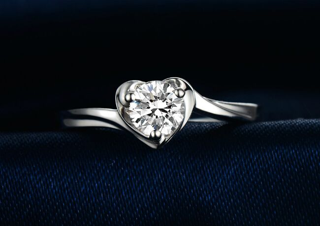 十大知名钻戒品牌排行榜及价格,2021钻戒品牌排行榜前十名