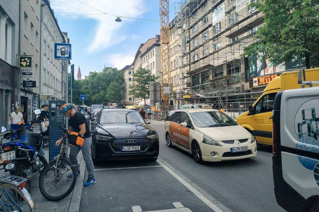 新能源奥迪r8,奥迪新r8