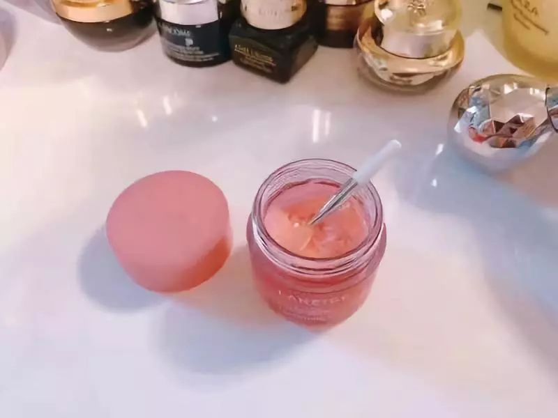 适合秋冬的润唇膏推荐,秋冬公认好用的润唇膏有哪些