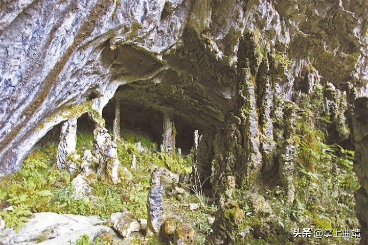 十八连山天坑视频,十八连山天坑如何去