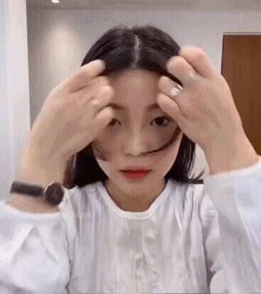 任何脸型都巨好看的刘海教程,什么脸型都适合的刘海在家就能剪