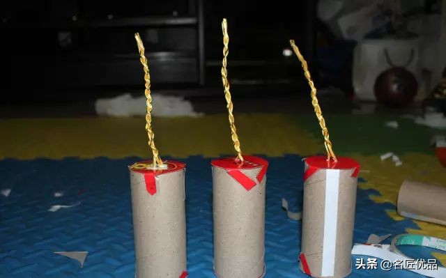 元旦手工彩纸鞭炮,元旦节手工鞭炮