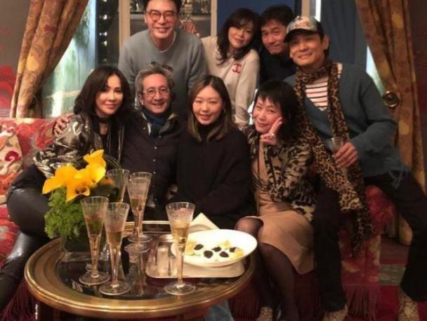人脉：解密喝88万红酒的刘嘉玲贵妇朋友圈，杨颖同赵薇谁能接班