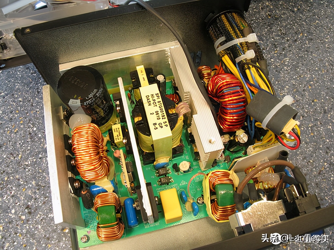 攻城狮双电,装机指南电源篇如何选购电脑电源