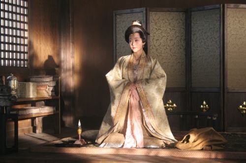 皇帝死后后宫妃子会怎样,皇帝死后嫔妃们该怎么办