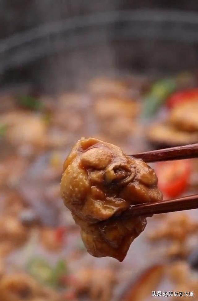 黄焖鸡怎么弄好吃又简单,黄焖鸡怎么这么好吃