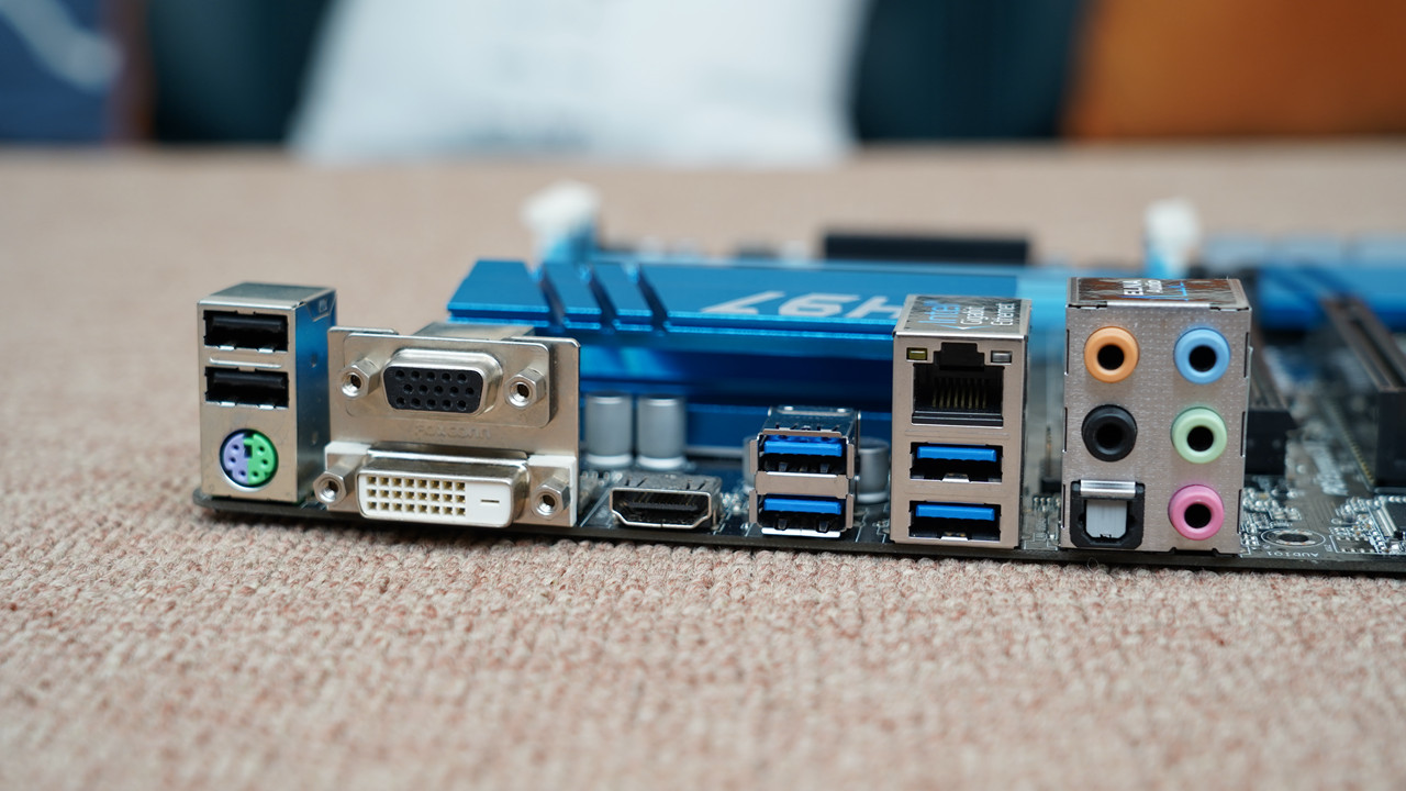 家境贫寒买电脑多少钱合适,家境没有钱推荐平板电脑