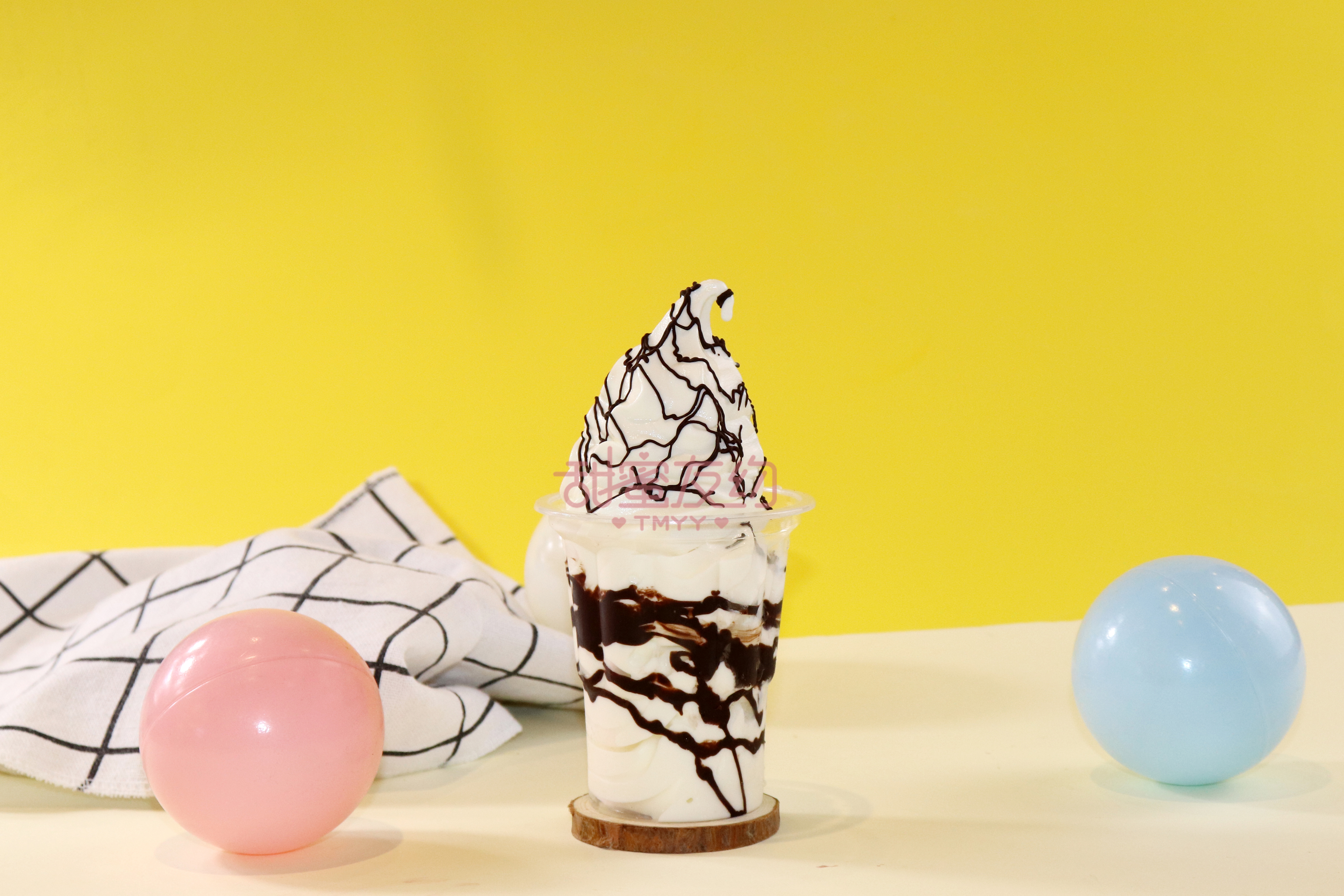 甜蜜友约冰激凌加盟店,甜蜜冰激凌加盟