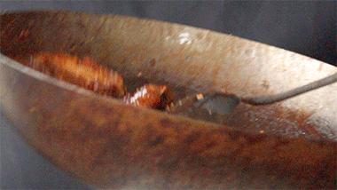 蒜香排骨椒盐排骨最正宗的做法,椒盐蒜香排骨的做法和腌制方法