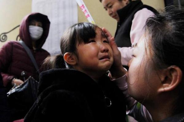 孩子比较害羞腼腆怎么办,孩子害羞不敢表现自己怎么引导