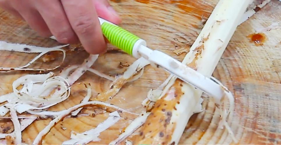 山药这样做又白又脆,山药这样做不粘不变黑