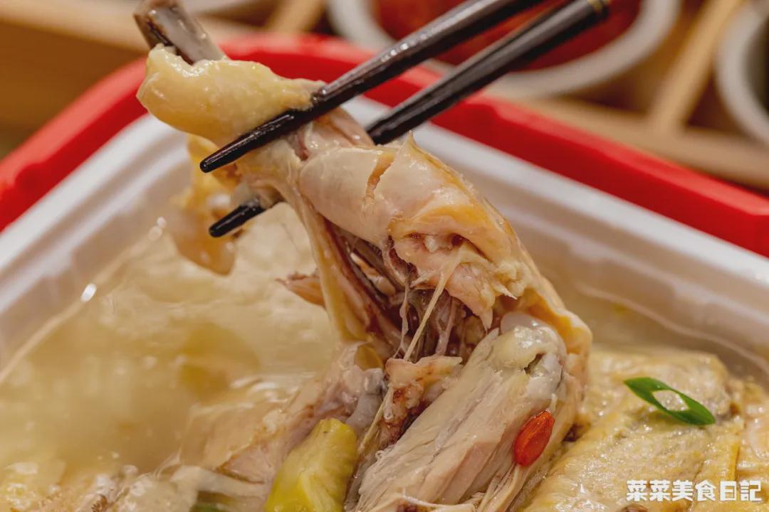 这宝藏城市怎么还没火!800块能吃一个月,没一个踩雷