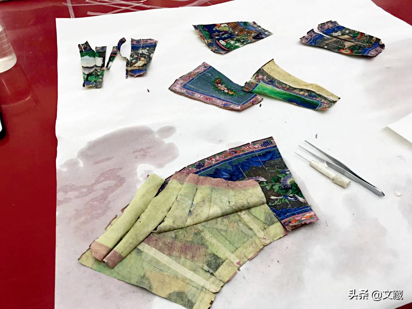 *物文**修复：巧夺天工的外销折扇保护与收藏