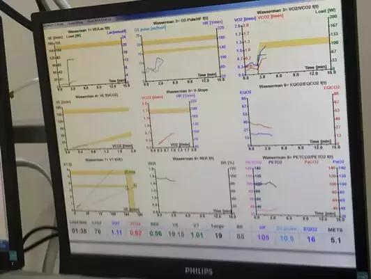 奔跑吧踢足球环节,奔跑吧足球篇射门