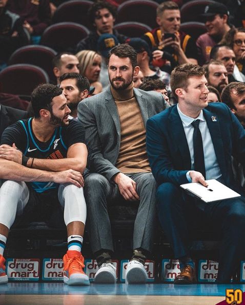 TravisScottxNike大招来袭！“黑*诱色**惑”势必引发不小波动