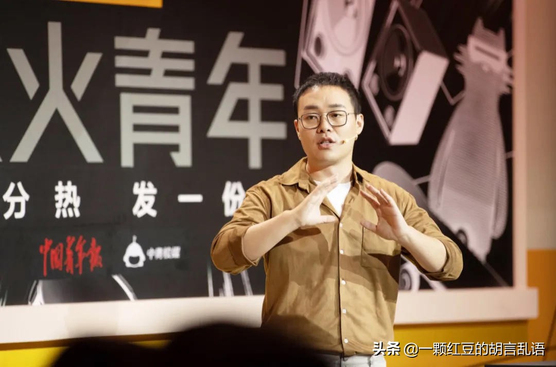 这款最贵只卖一千多块的手机，凭什么成为杨幂的“心头好”？