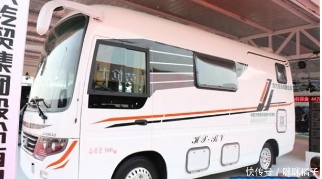 宇通5.99米自动挡中巴房车,看上去和普通车一样的房车