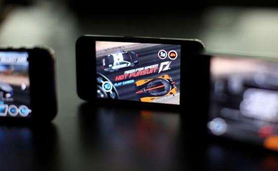 对于孩子玩游戏家长持怎样的态度,家长到底该不该让孩子打游戏