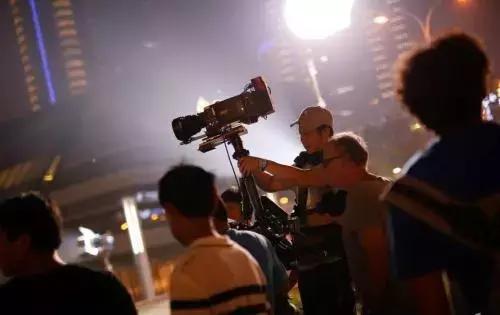 当艺术生是多么的辛苦,为什么做一个艺术生