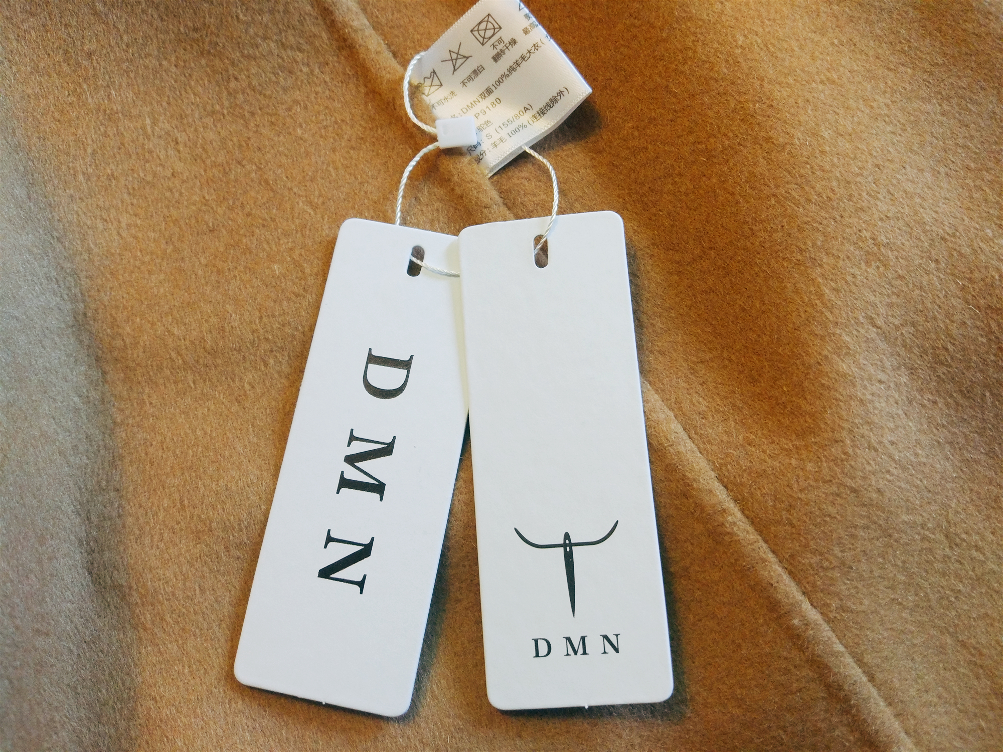 DMN100%纯羊毛大衣带你奢享暖冬