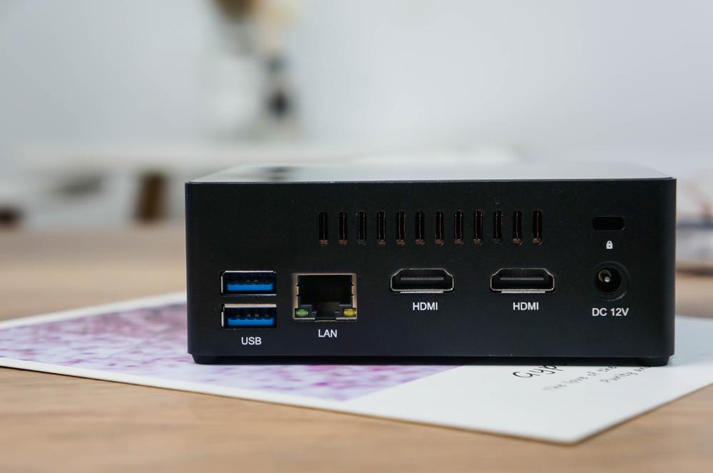 有意思：没想到电视盒般大小会是电脑，零刻EQ55上手体验