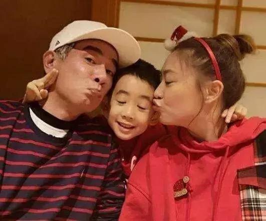 应采儿程莉莎都是先破水，遇到这事不能慌