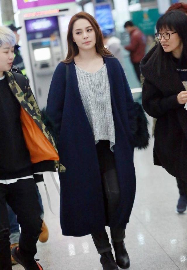 39岁阿娇晒美照,阿娇身材发福上综艺