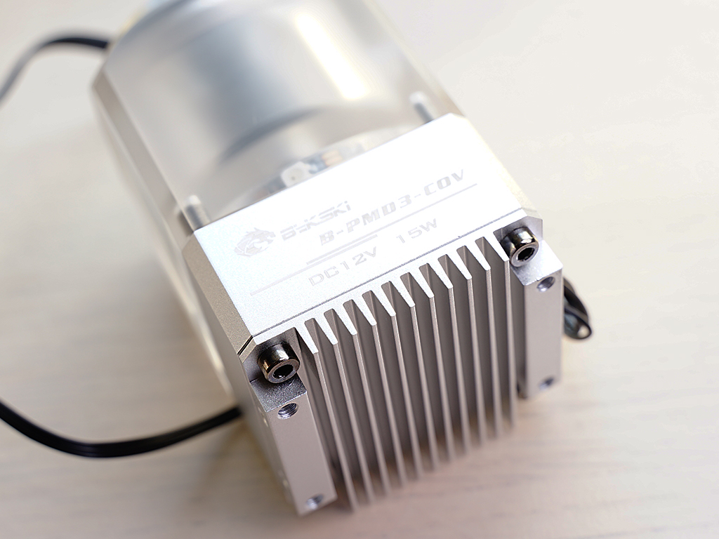 itx机箱能安装分体水冷吗,酷冷至尊itx机箱分体水冷