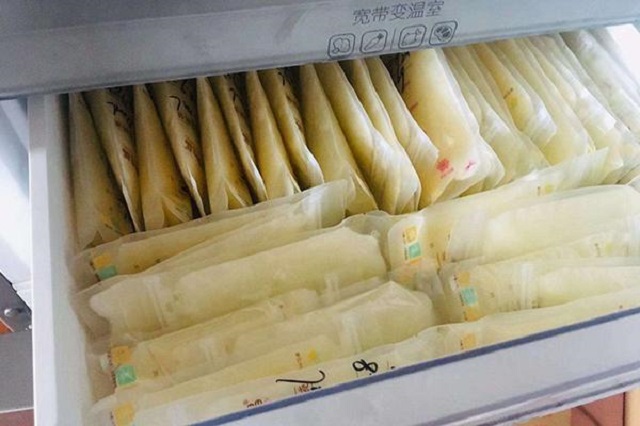宝妈存200袋母乳,宝妈囤了200袋奶乳被婆婆偷偷倒掉