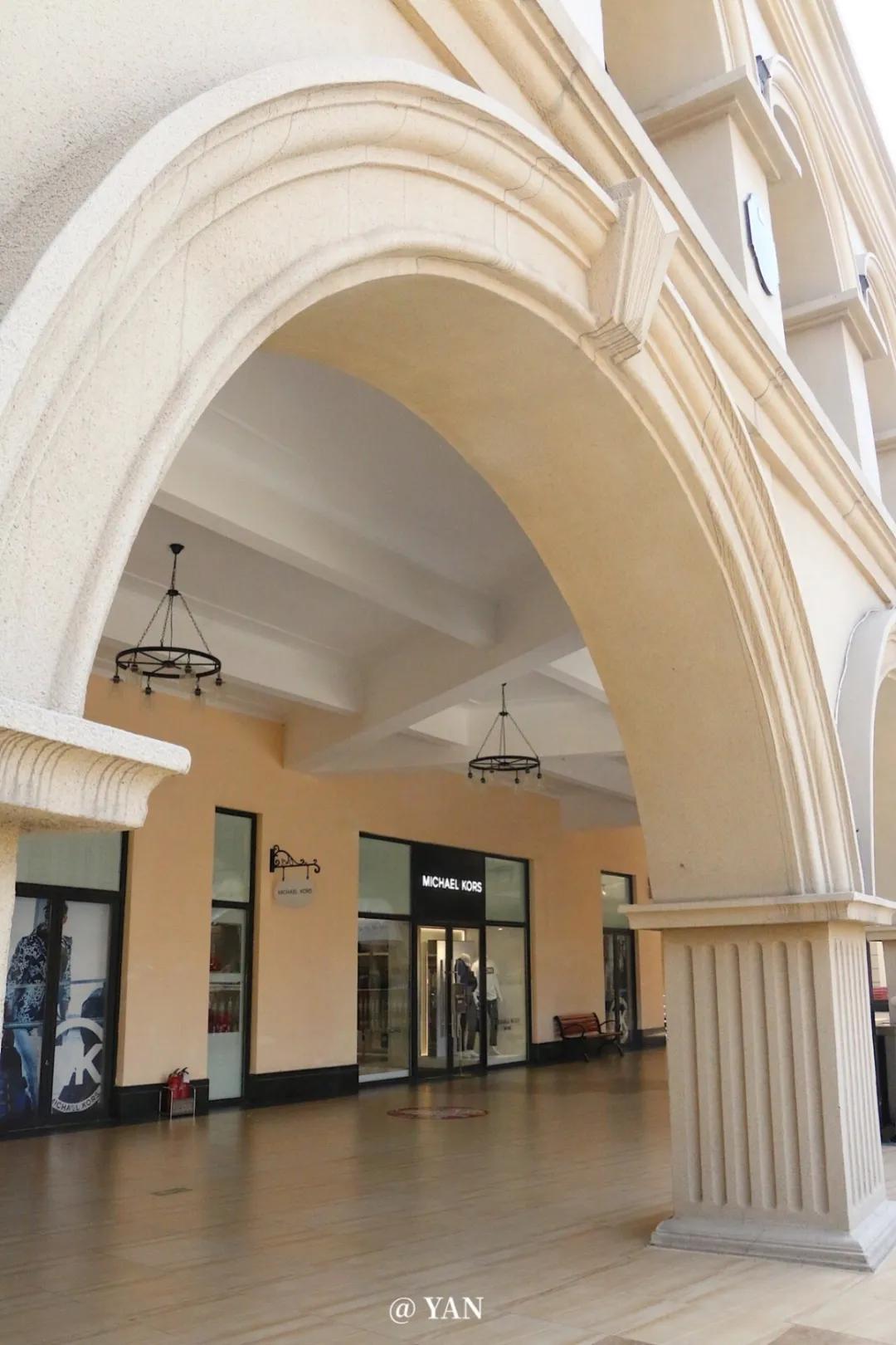 三日连逛三家奥莱,上海三个奥莱的特点