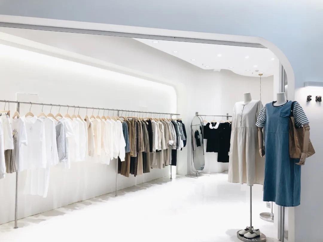 乌鲁木齐九鼎服装批发市场价格,乌鲁木齐批发服装便宜的地方2-3元