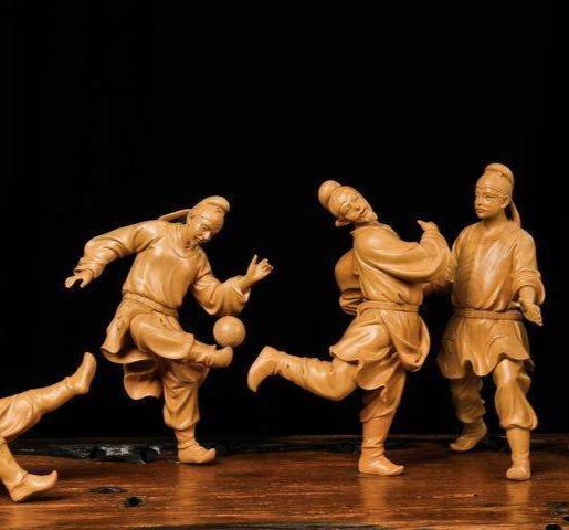 将帅都听我指挥，首发阵容都有谁？随笔无敌足球队